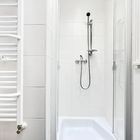 Quiet In Krakow, Main Station Apartment *